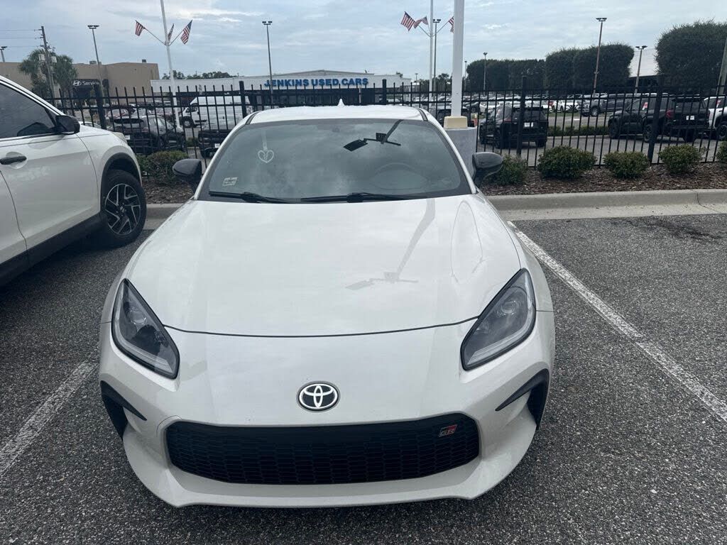 2023 TOYOTA GR86