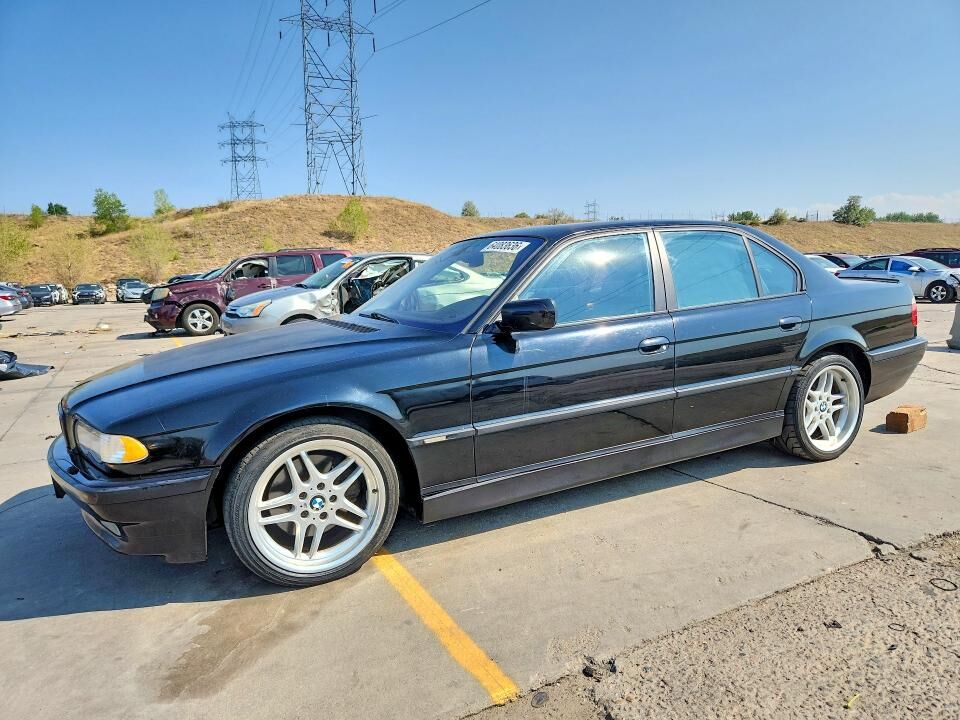2000 BMW 7 Series