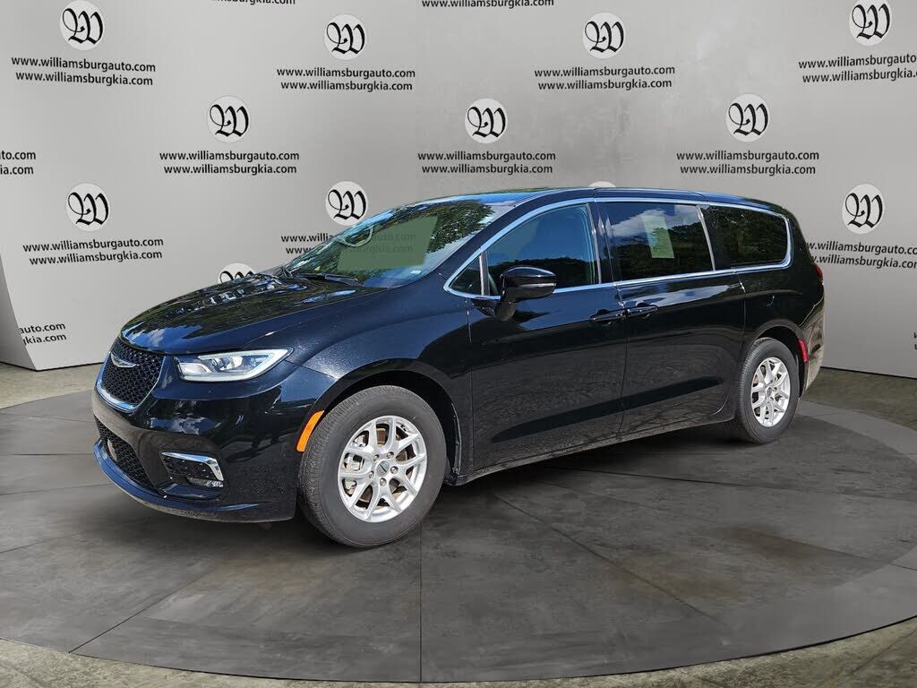 2025 CHRYSLER Pacifica