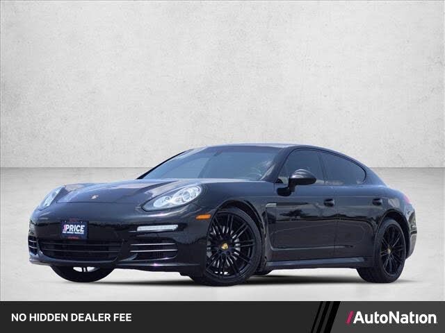 2015 PORSCHE Panamera