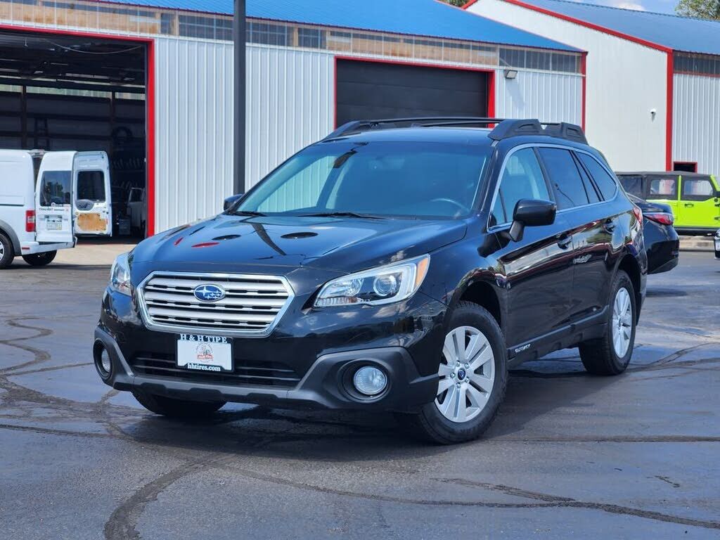2017 SUBARU Outback