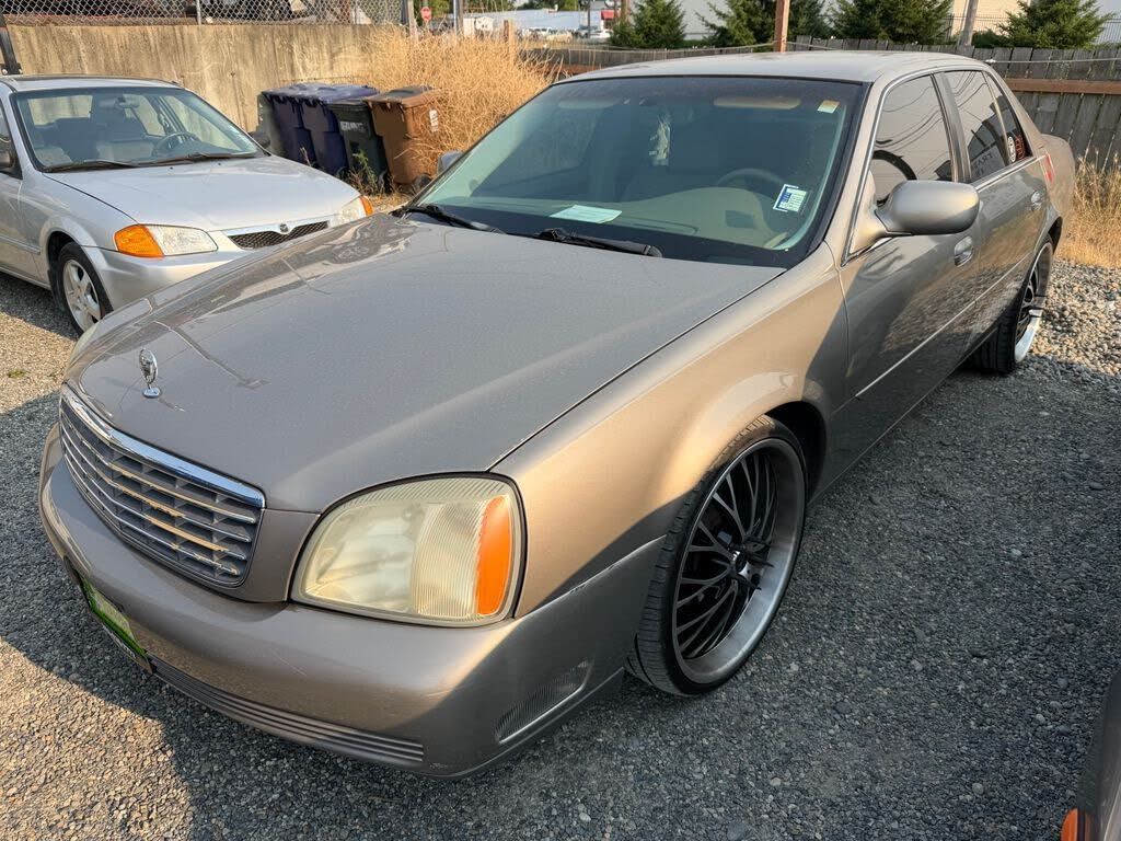 2004 CADILLAC Deville