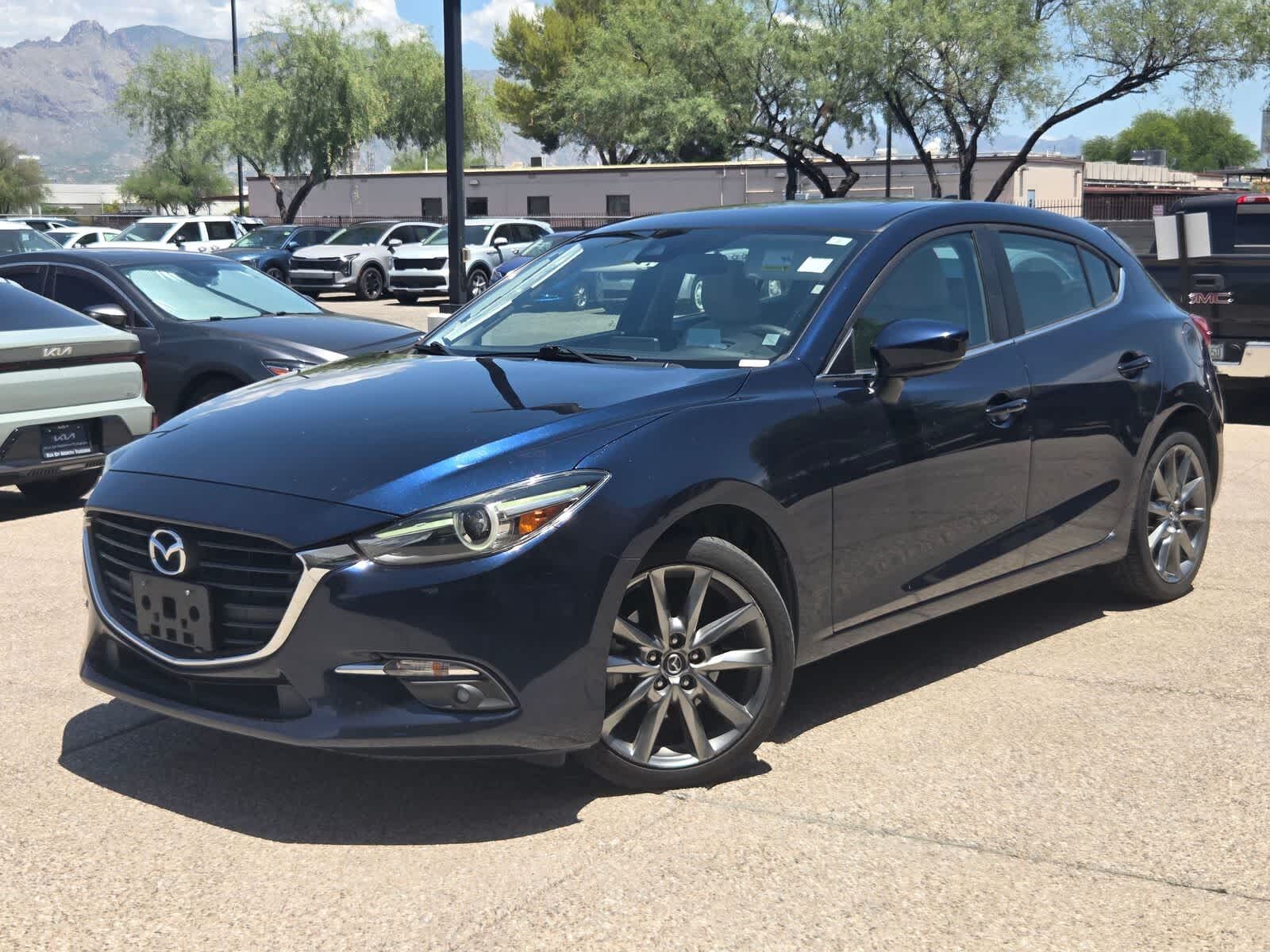 2018 MAZDA Mazda3