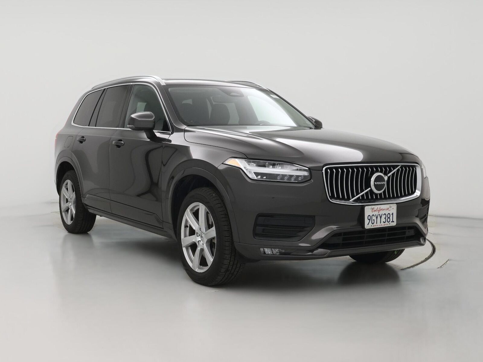 2023 VOLVO XC90