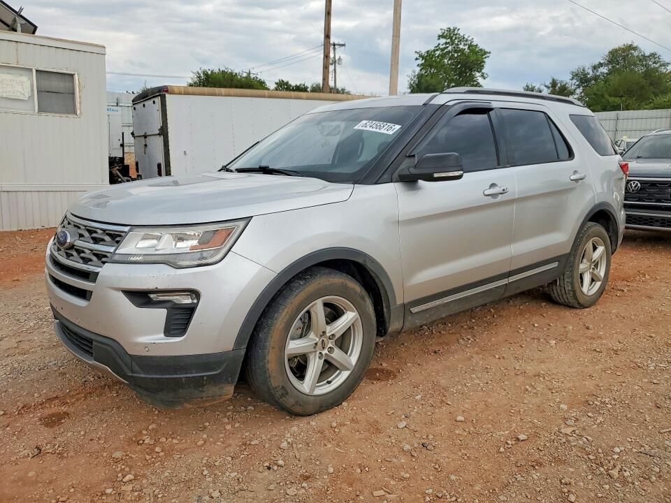 2018 FORD Explorer