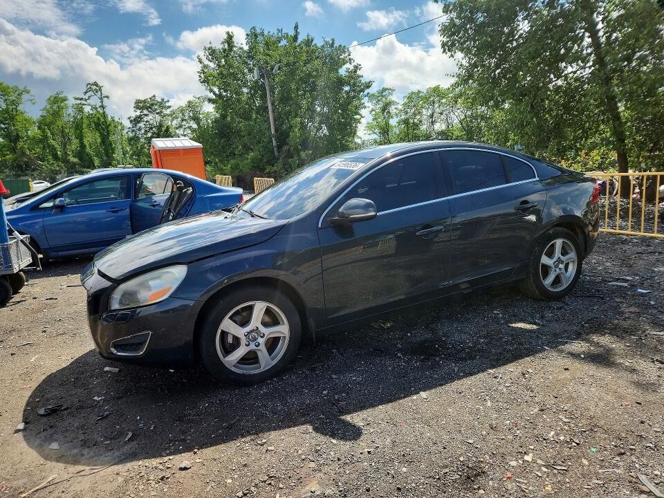 2012 VOLVO S60