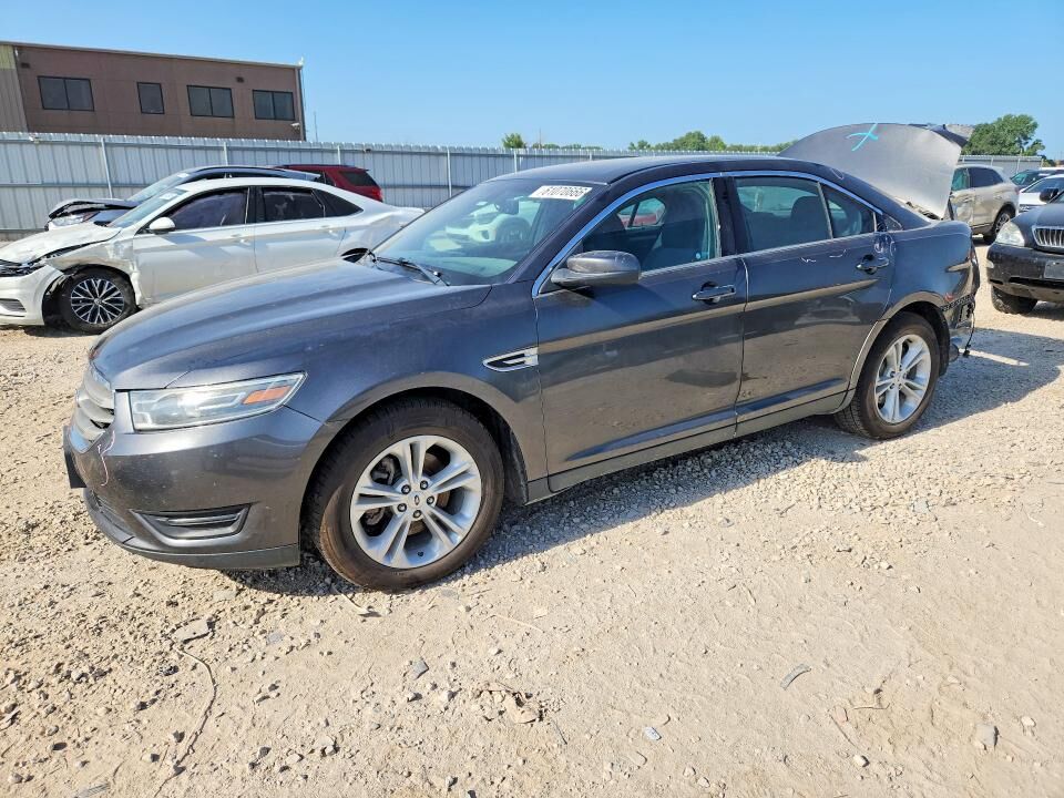 2015 FORD Taurus