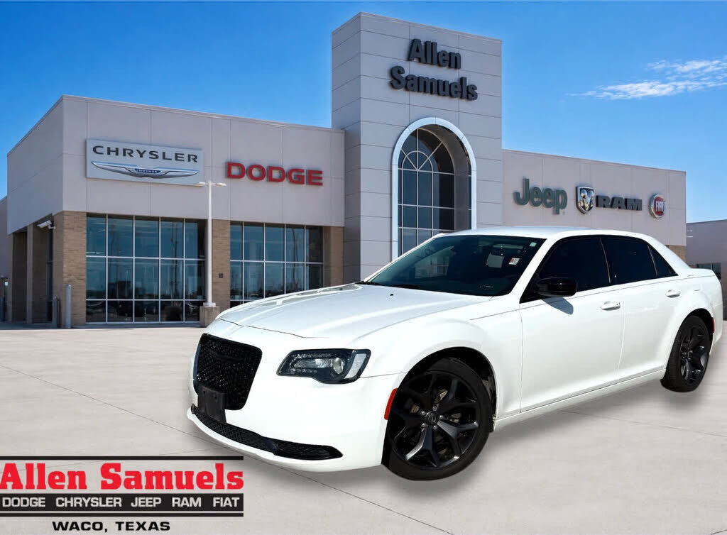2021 CHRYSLER 300