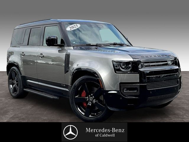 2025 LAND ROVER Defender
