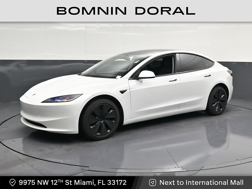 2024 TESLA Model 3