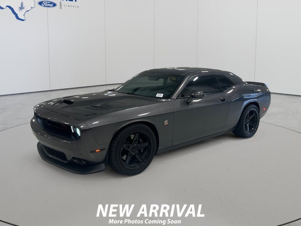 2022 DODGE Challenger
