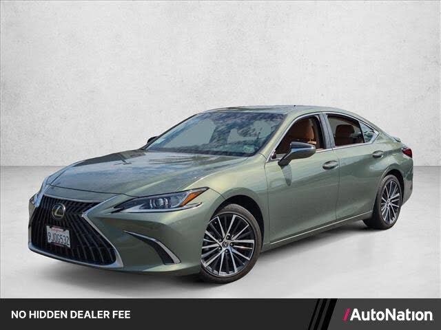 2024 LEXUS ES