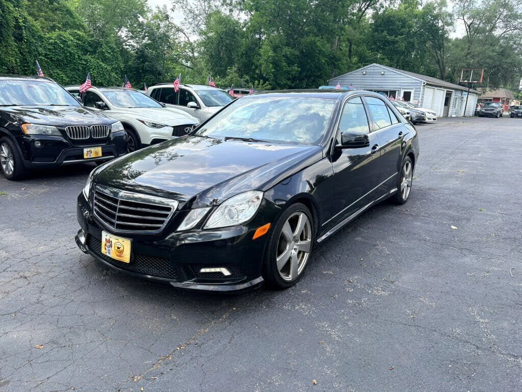 2011 MERCEDES-BENZ E-Class