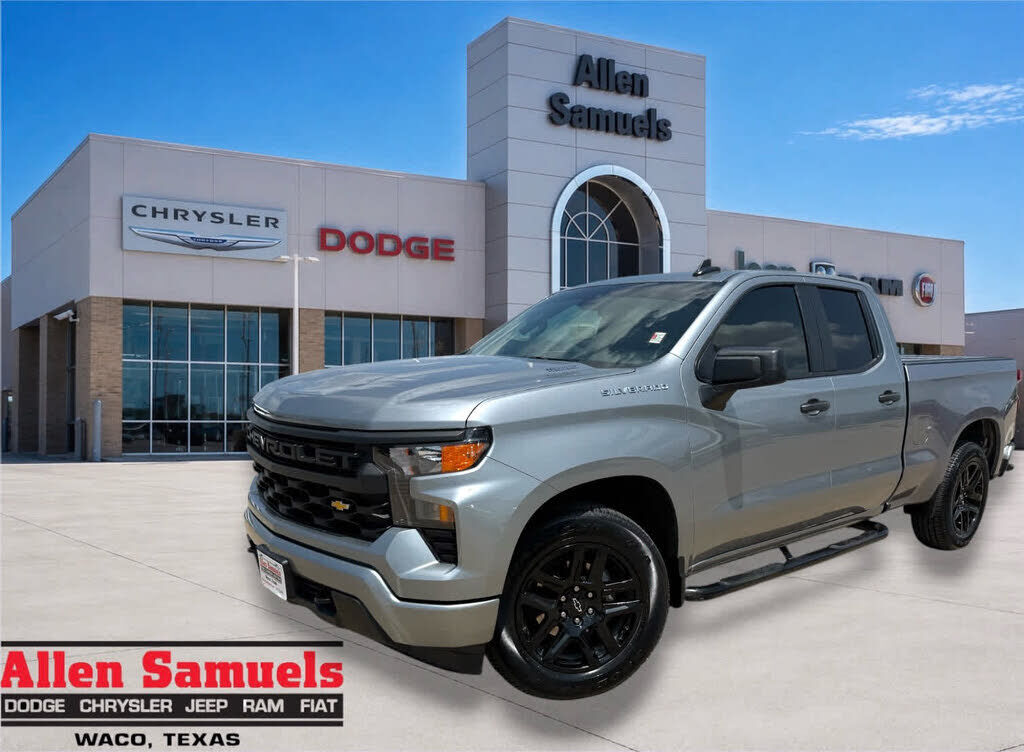 2025 CHEVROLET Silverado