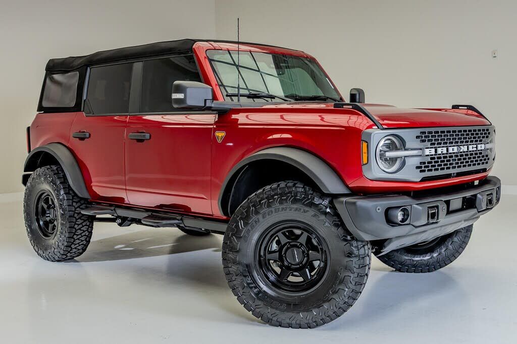 2025 FORD Bronco