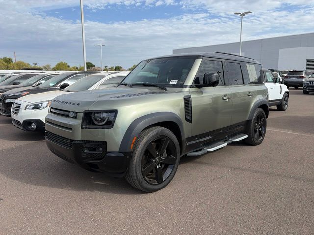 2023 LAND ROVER Defender