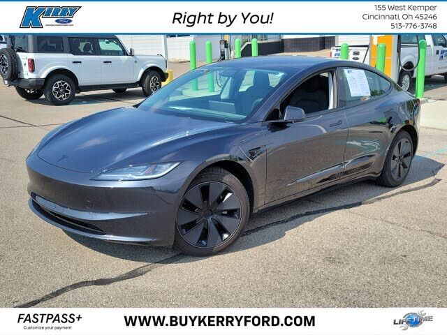 2026 TESLA Model 3