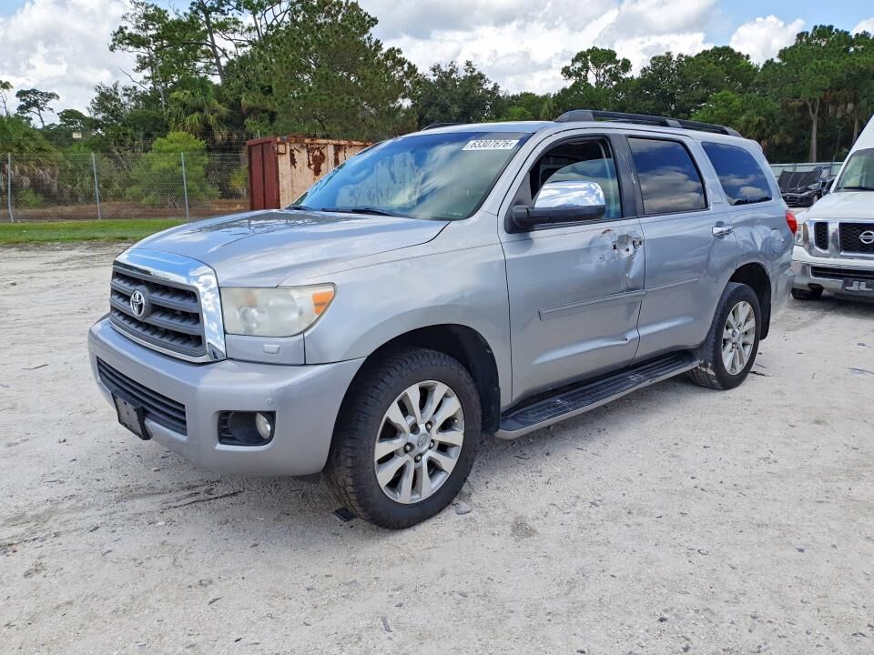 2010 TOYOTA Sequoia