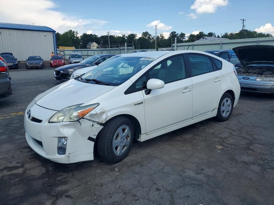 2011 TOYOTA PRIUS