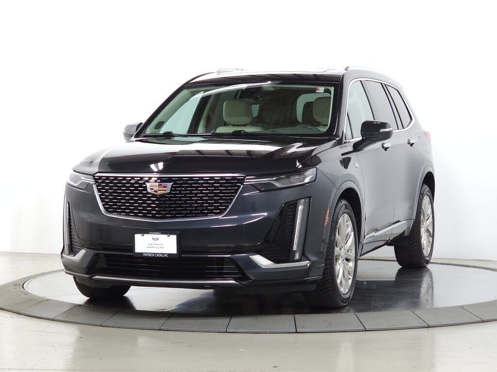 2022 CADILLAC XT6