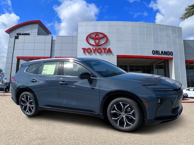 2026 TOYOTA Crown Signia