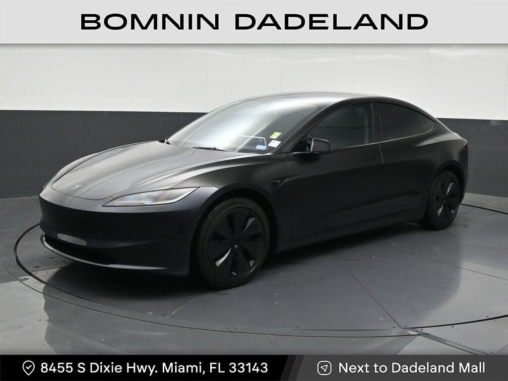 2024 TESLA Model 3
