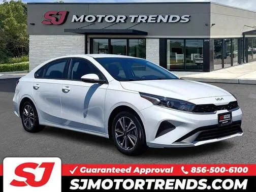 2023 KIA Forte
