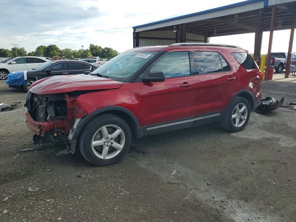 2018 FORD Explorer