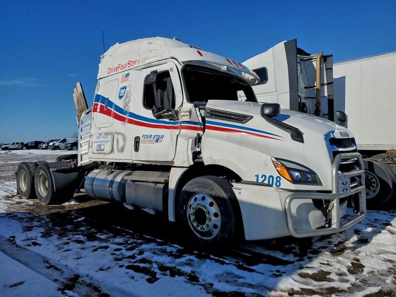 2025 FREIGHTLINER Cascadia