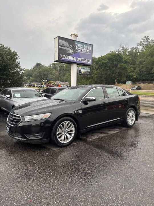 2013 FORD Taurus