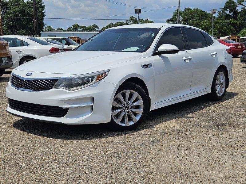 2018 KIA Optima