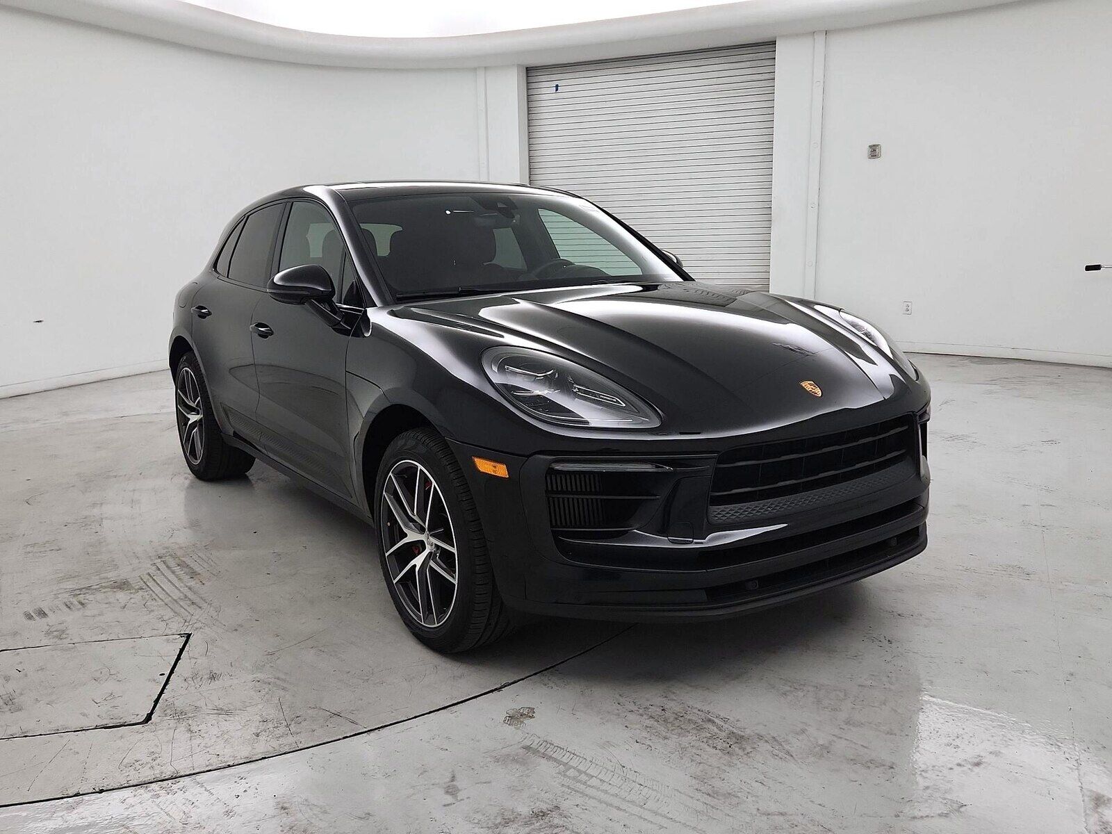 2022 PORSCHE Macan