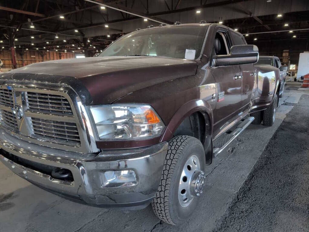 2012 DODGE Ram