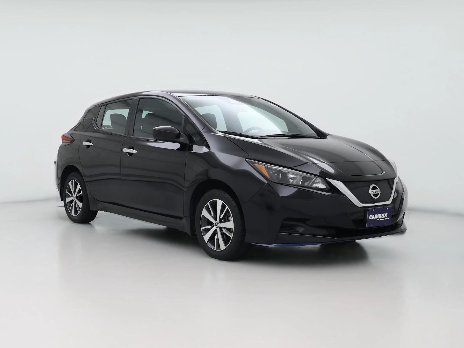 2022 NISSAN Leaf