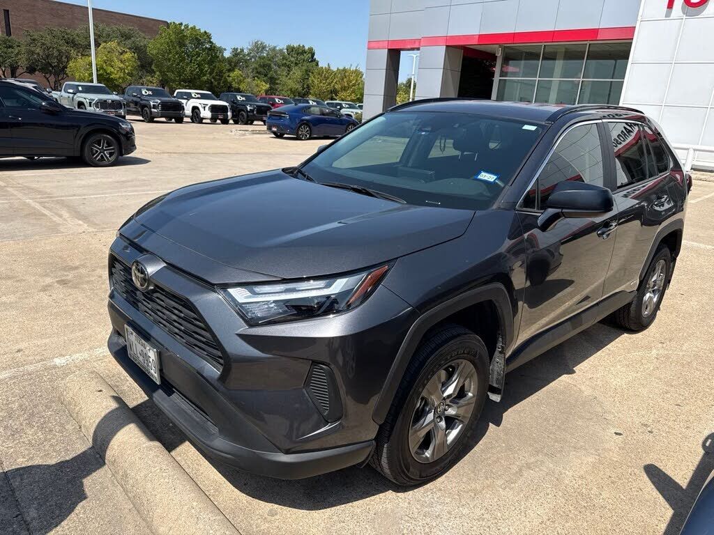 2025 TOYOTA RAV4