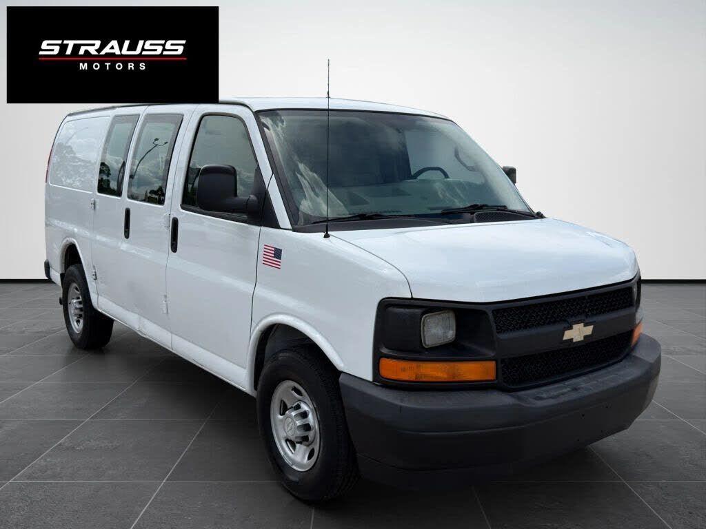 2017 CHEVROLET Express