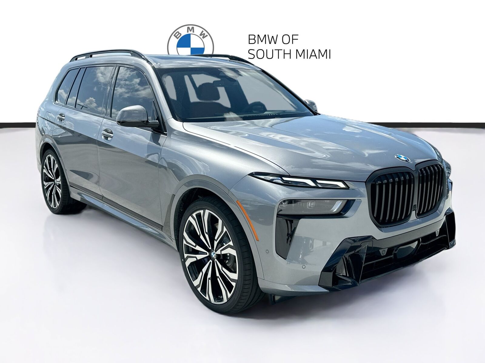 2027 BMW X7