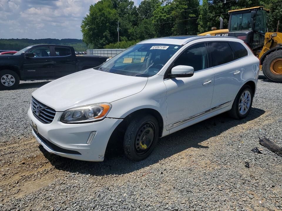 2015 VOLVO XC60
