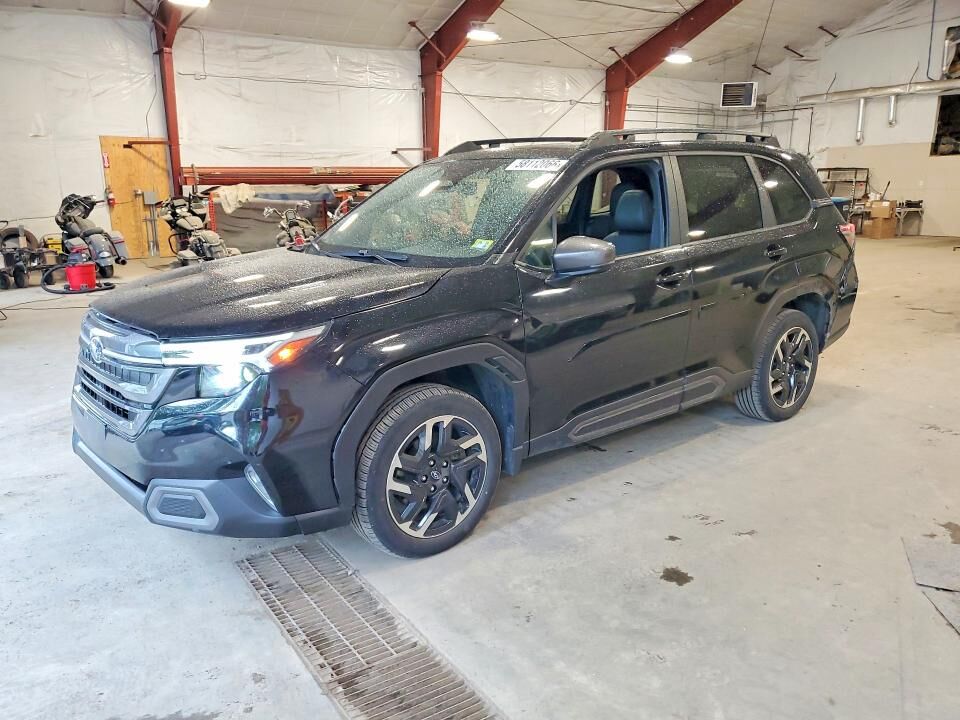 2025 SUBARU Forester