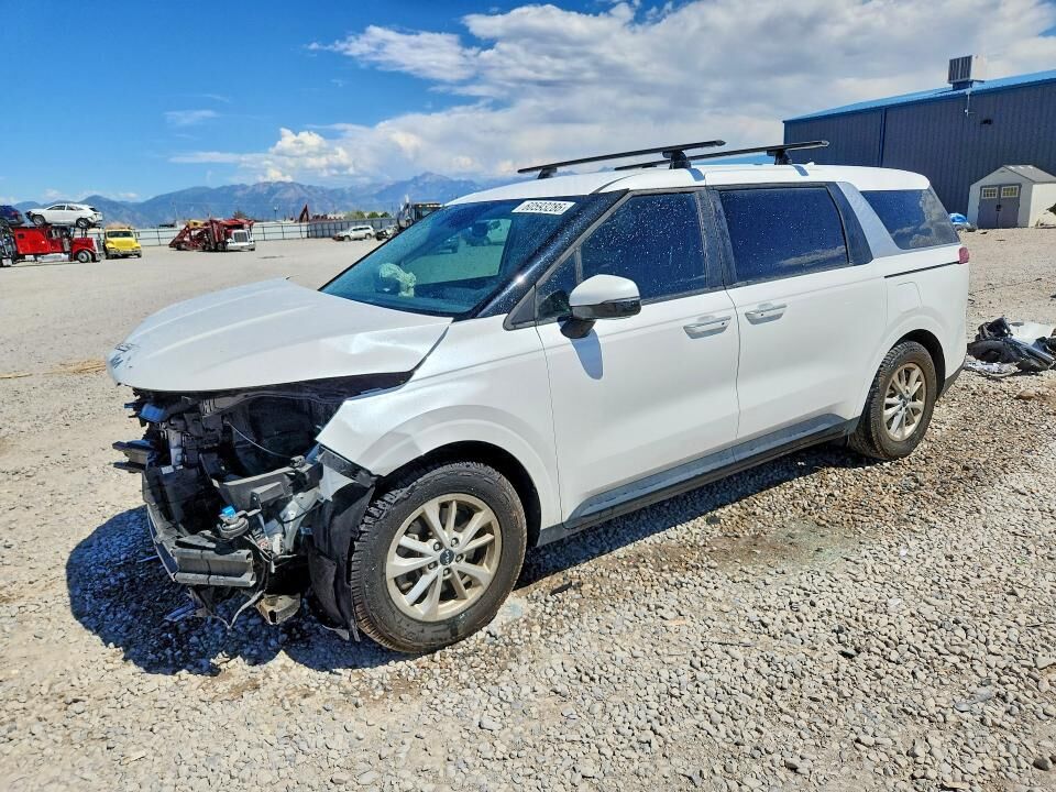 2023 KIA Carnival