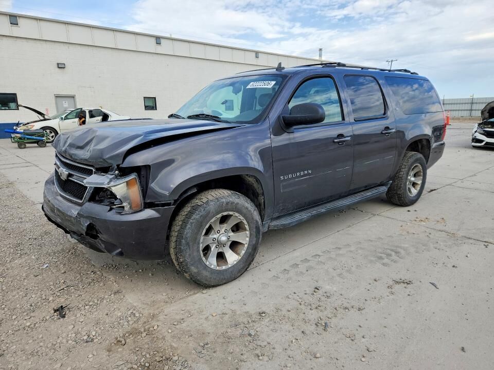 2010 CHEVROLET Suburban