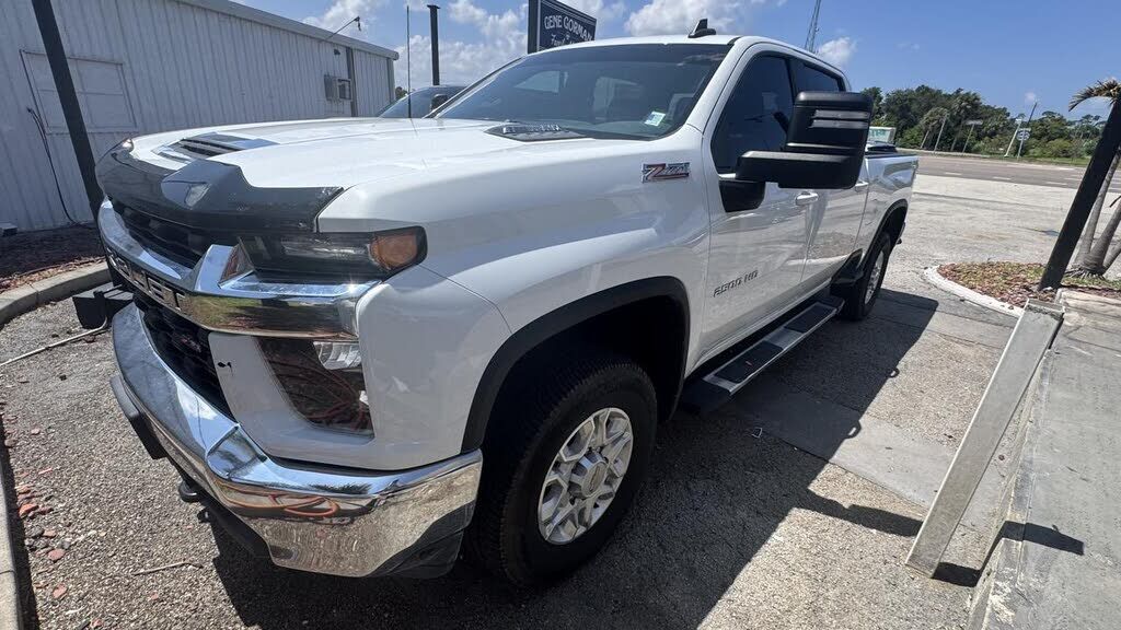 2023 CHEVROLET Silverado HD