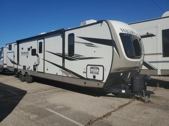 2023 FOREST RIVER Wildwood Laminated Towables