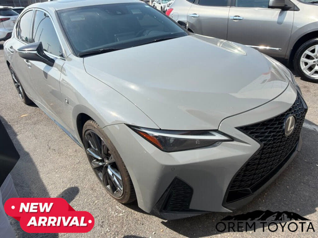 2024 LEXUS IS