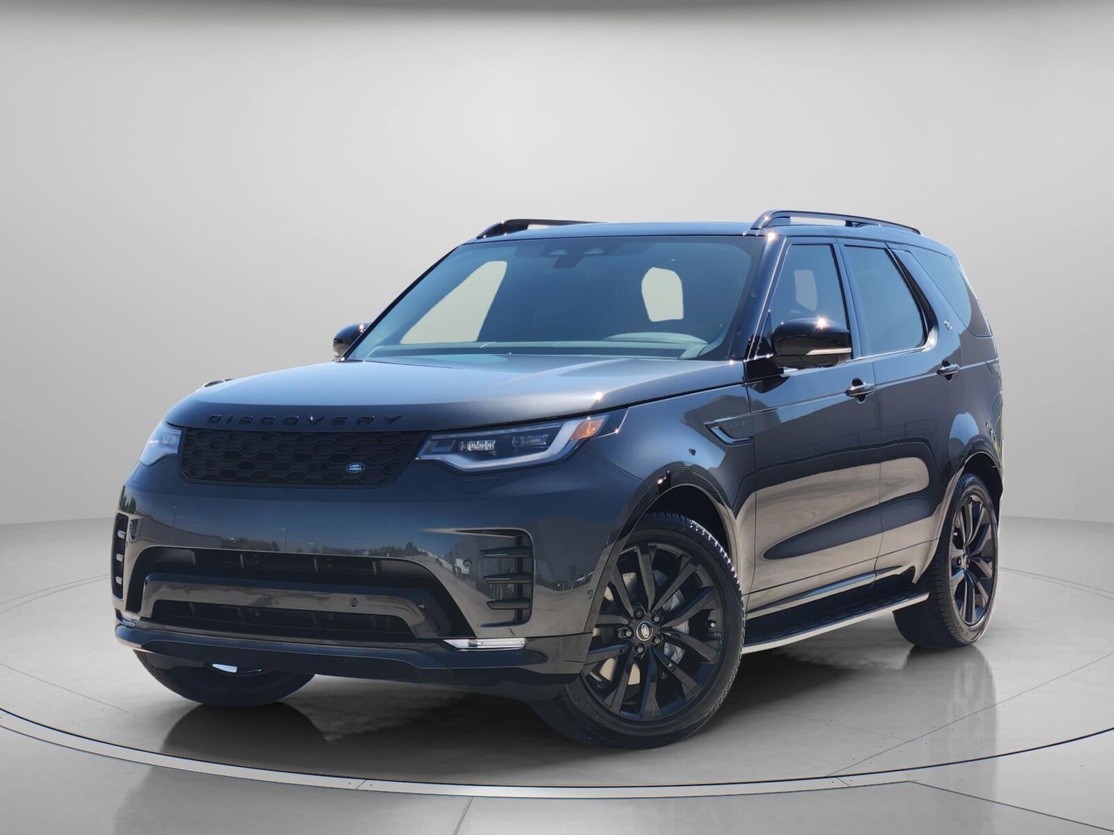 2026 LAND ROVER Discovery