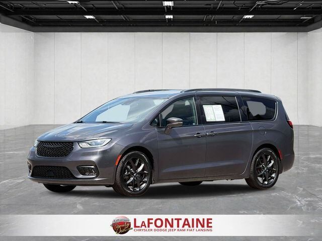 2022 CHRYSLER Pacifica