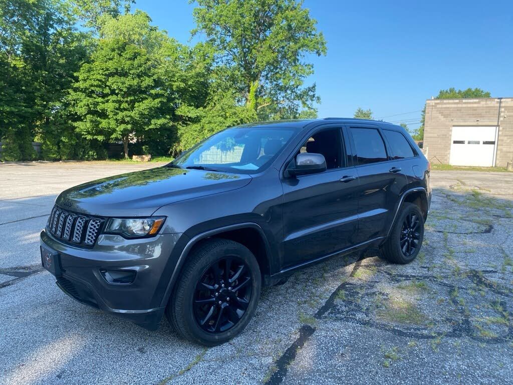 2017 JEEP Grand Cherokee
