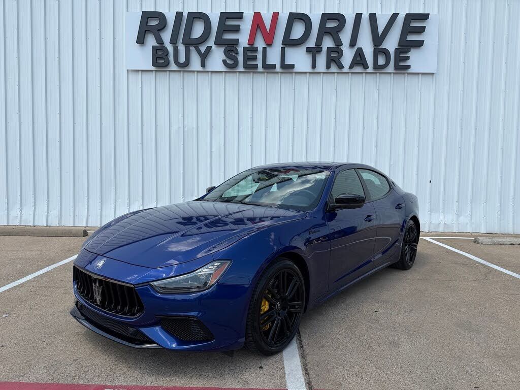 2023 MASERATI Ghibli