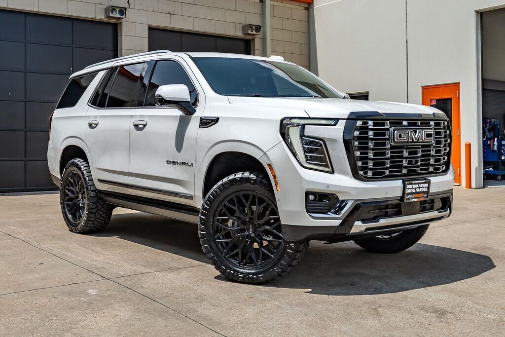 2025 GMC Yukon
