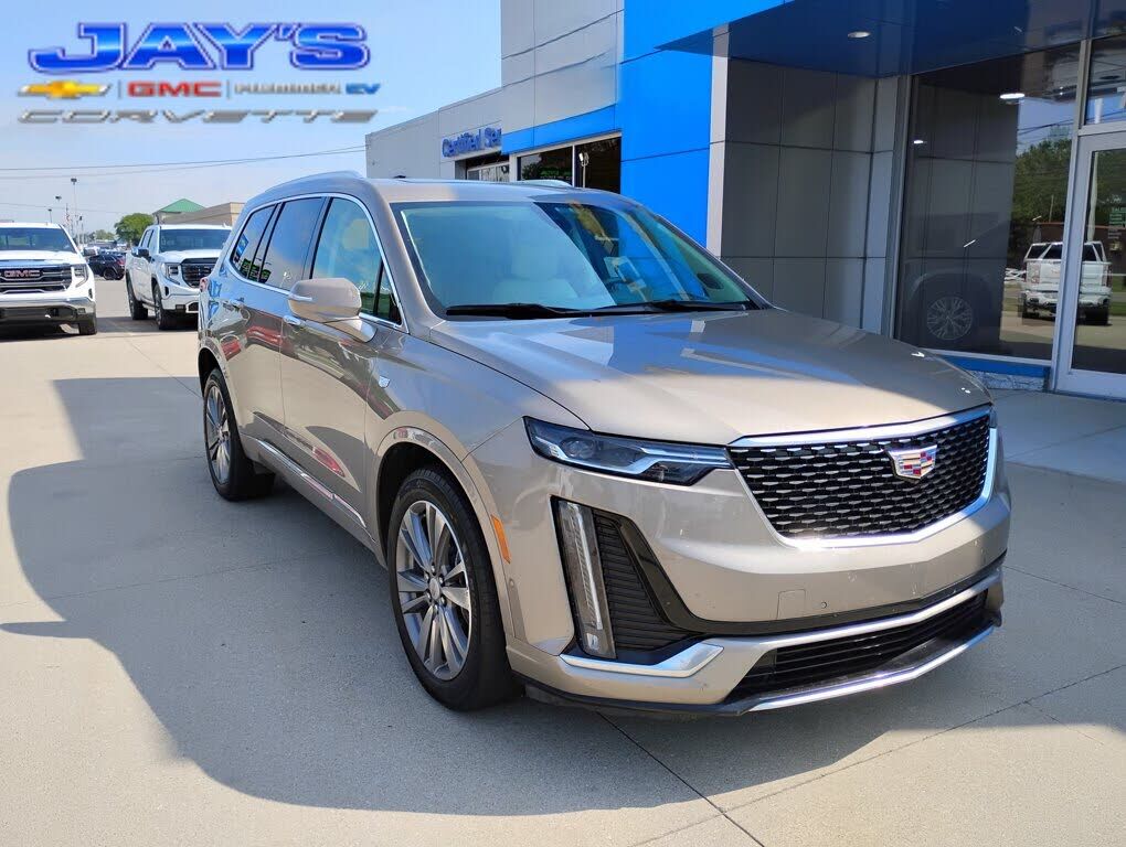 2022 CADILLAC XT6